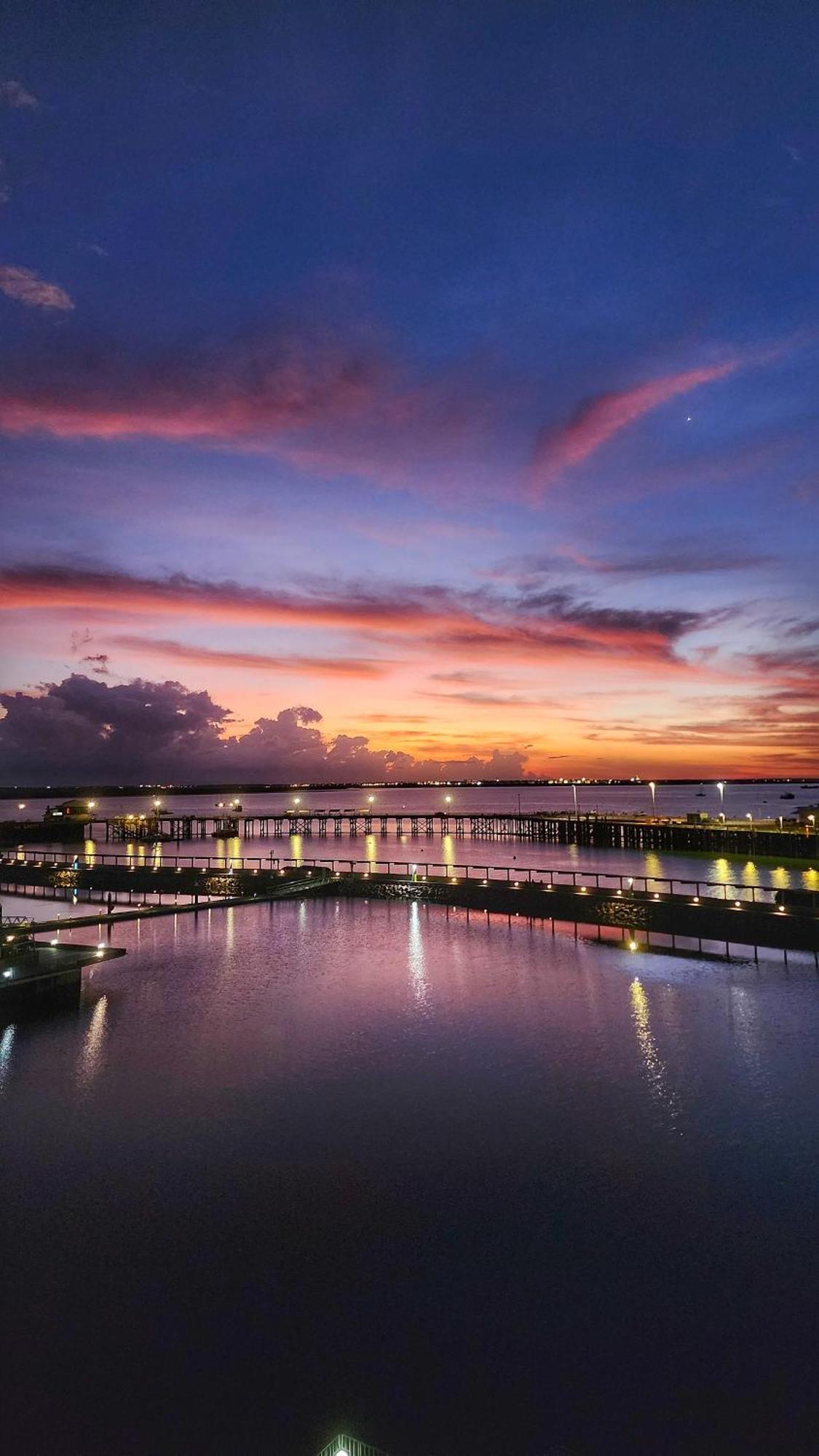דארווין Harbour-View Waterfront Apartment מראה חיצוני תמונה